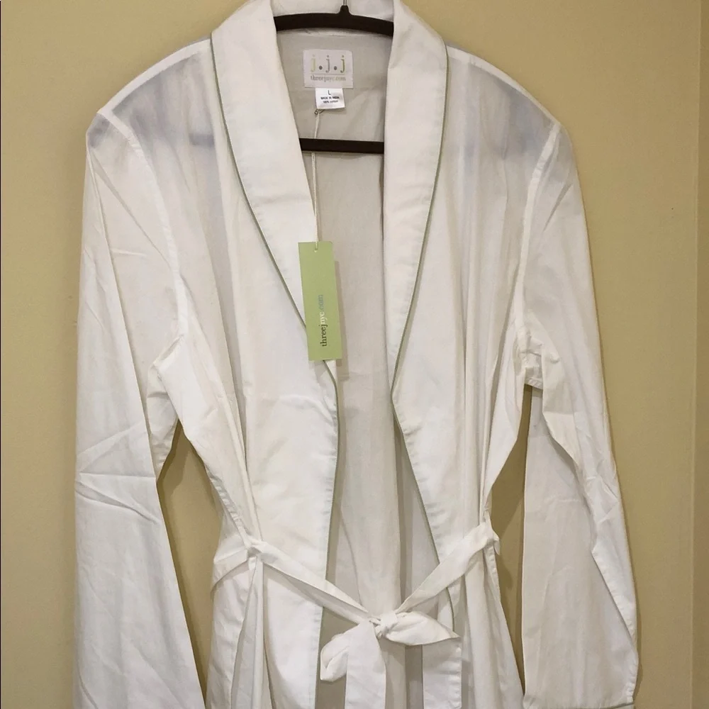Elegant White Robe Women's luxurious Robe Classic Robe Boho Robe size Large